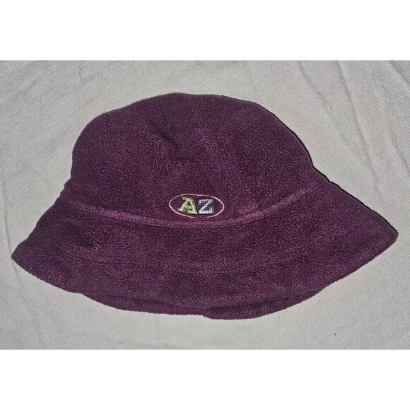 Arizona Jean Co. Purple Fleece Embroidered Y2K Bucket Hat - Picture 1 of 3